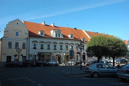 Kluczbork - kamienice na rynku