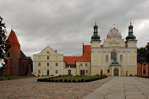 Strzelno - koci p.w. witej Trjcy