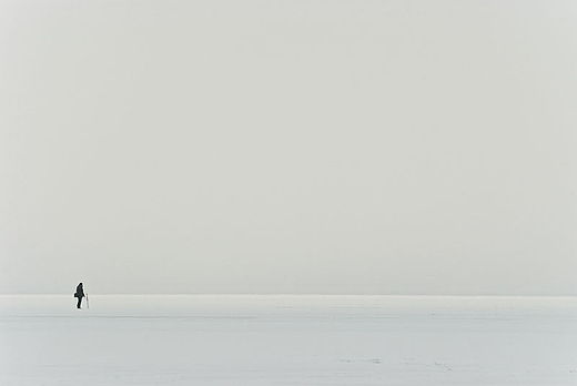 Zimowe poowy na Jeziorze Wigry.