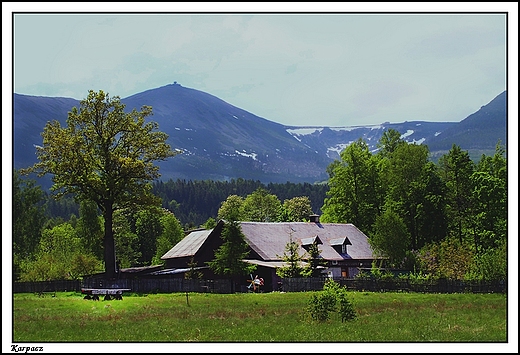 Karpacz - zabudowania obok Western City