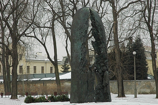 Kielce - Pomnik Czynu Lenego Armii Krajowej