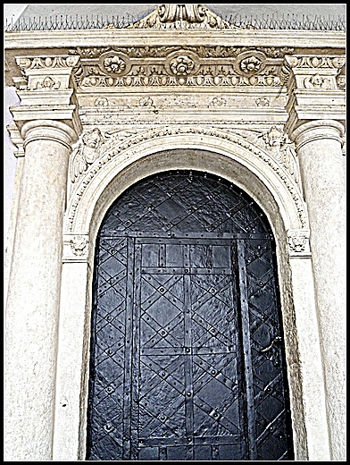 portal ze Starego Miasta