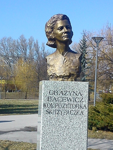 Popiersia znanych i sawnych ludziPark im.Szarych Szeregw -Kielce