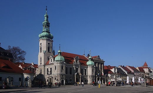 Przedwionie w Pszczynie. Kosci ewangelicki i ratusz.