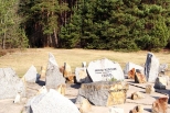 Treblinka - kamie upamitniajcy mier Janusza Korczaka