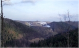 Widoki z wiey ulokowanej nad jeziorem Lubachowskim