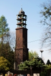 Dzwonnica przy kociele w. Anny w Ustroniu-Nierodzimiu