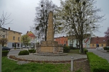 Krapkowice - Pomnik ofiar I i II wojny wiatowej