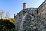 Zamek w  Pieskowej Skale - fragment murw obronnych