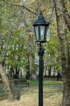 Rytwiany -lampion w parku radziwiowskim