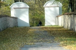 Rytwiany - gsia szyja, pierwsza brama do klasztoru kameduw