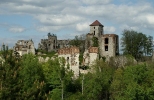 Ruiny zamku Tczyn w Rudnie.