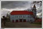 Stawiszyn - zabytkowy budynek stray poarnej z 1918r.