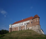 Sandomierz. Zamek krlewski-ocaae i odrestaurowane zachodnie skrzydo zamku