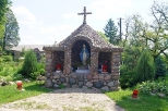 kapliczka w miejscowości Lubenka gmin Łomazy