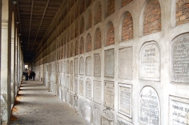 Katakumby. Stare Pow±zki