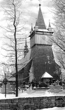 Drewniany kościół w Orawce