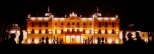 Nocne spojrzenie na Pałac Branickich od strony ogrodu francuskiego...