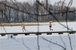 Plaa w Krzywym w sezonie zimowym - rozgrzewka przed kpiel.