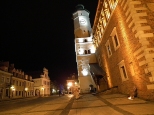 Ratusz - rynek w Sandomierzu noc
