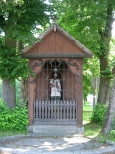 Drewniana kapliczka Św. Jana Nepomucena w Nowym Wiśniczu.