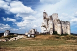 Mirów. Ruiny zamku rycerskiego.