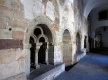 Romańskie wnętrza cysterskiego klasztoru