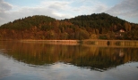 Jesien nad Jeziorem Czchowskim