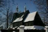 Grzawa - drewniany zabytkowy kościół