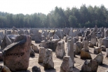 Treblinka - muzeum obozu, kamienie symbole pamięci