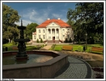 Tłokinia Kościelna - pałac wybudowany w latach 1915-1916 przez  Zofię i Ignacego Chrystowskich