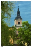 Krobia - barokowy kościół parafialny św. Mikołaja z XVIII w. _ widziany od strony wyspy zamkowej