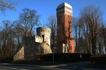 Krapkowice - Wieża ciśnień i Baszta widokowa