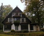 Pałac myśliwski w Promnicach