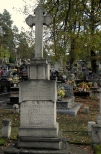 na cmentarzu parafialnym