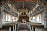 Wnętrze kościoła pw. Niepokalanego Serca NMP w Okartowie