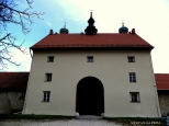 gwne wejcie do Klasztoru kameduw na krakowskich Bielanach