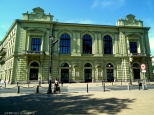 Teatr im. Juliusza Osterwy 1884-1886 w stylu eklektycznym.