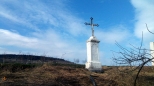 Przydrożny krzyż w Psarach - Kątach