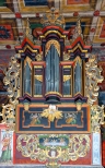 Orawka. Drewniany kościół pw. Jana Chrzciciela. Zabytkowe organy.
