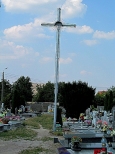 Centralny krzy parafialnego cmentarza