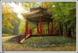 Kalisz - w jesiennej szacie ... pagoda w parku miejskim