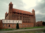 Zamek krzyacki w Gniewie z 1290r. rozbudowany w XIV i XV wieku a od poowy XVw. do 1772 r. siedziba polskich starostw.