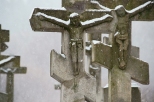 Kotań -przeniesione krzyże przy cerkwi
