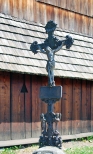 Dębno. Kościół św. Michała Archanioła-zabytkowy krzyż.