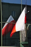 Flaga na BUW. Warszawa, 11.04.2010