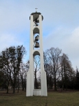 Dzwonnica przed kocioem