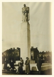 nieistniejcy pomnik Jzefa Pisudskiego - zdjcie przedwojennej fotografii