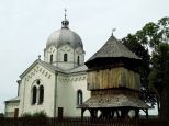 Cerkiew w. Paraskewii z pocz. XX w. z zabytkow dzwonnic