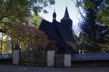 Drewniany kościół o konstrukcji zrębowej pw. św. Andrzeja Apostoła w Osieku